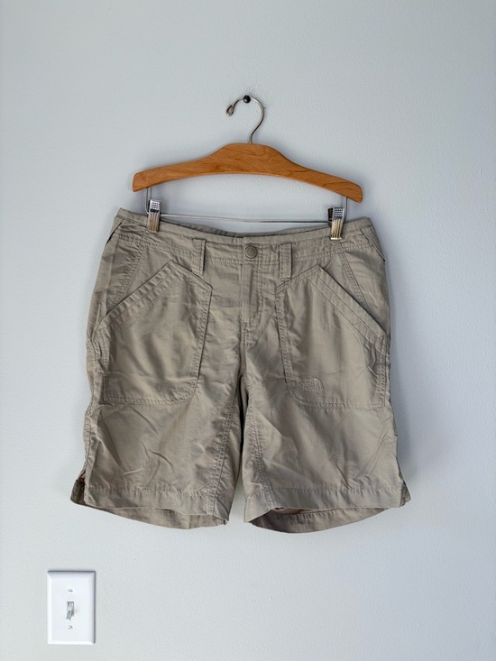 The North Face Pants - The North Face Women’s Khaki Tan Nylon Hiking Shorts Outdoor Athletic Breathable